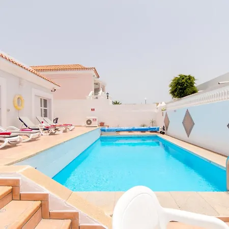 Lovely 4 Bedroom فيلة كالاو سالفاجي
